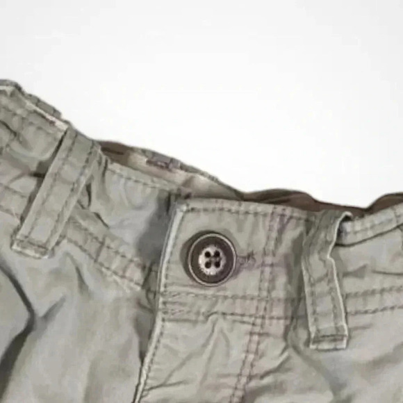 4/$20 Baby Gap Gray Cargo  Shorts - Picture 3 of 5
